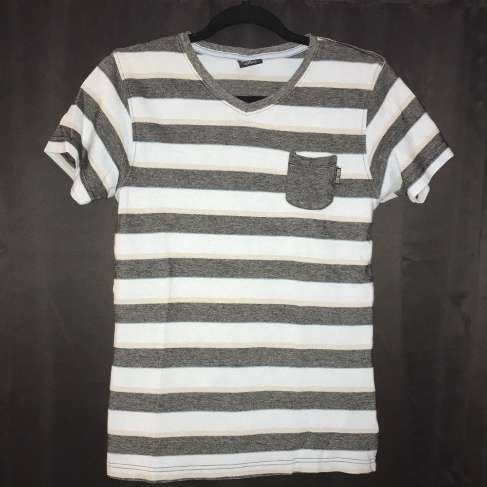 Zoo York V-neck tee